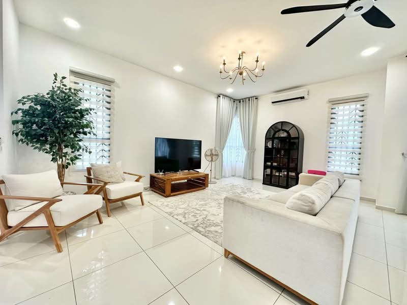 Rumah Berkembar untuk Dijual di Alam Sari (Bangi) - BILYA ARIFF - Living Room - PropertyGuru.com.my
