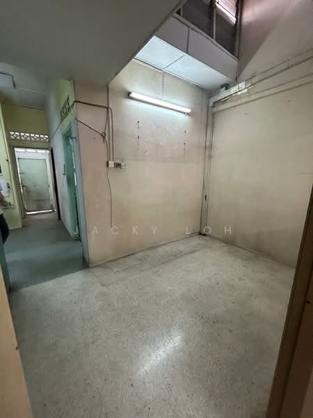 1-storey Terraced House for Sale in Taman Gembira (Jalan Klang Lama (Old Klang Road)) - Jacky Loh - PropertyGuru.com.my