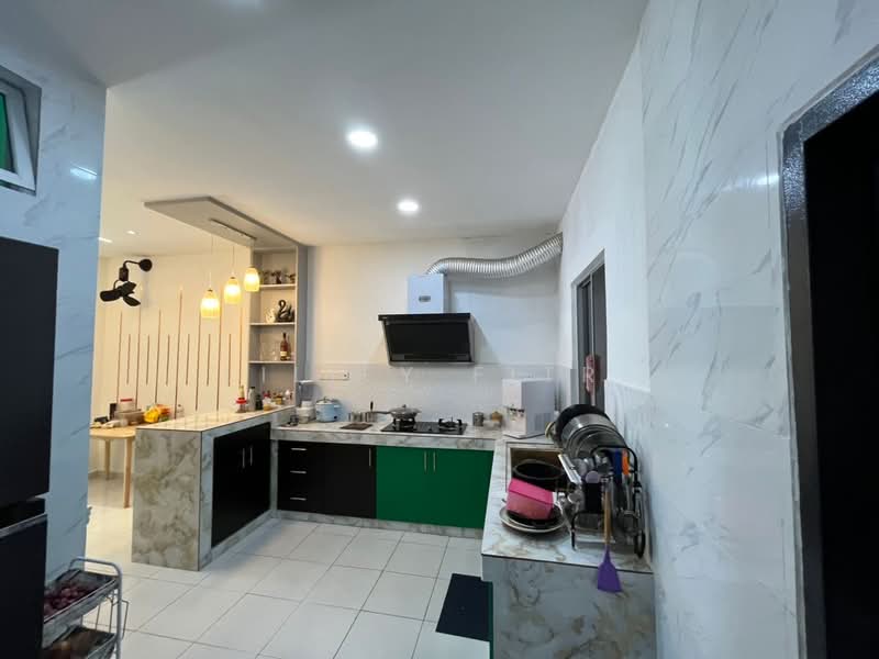 3-storey Terraced House for Sale in Taman Kundang Jaya (Rawang) - Liliey Fitri - PropertyGuru.com.my