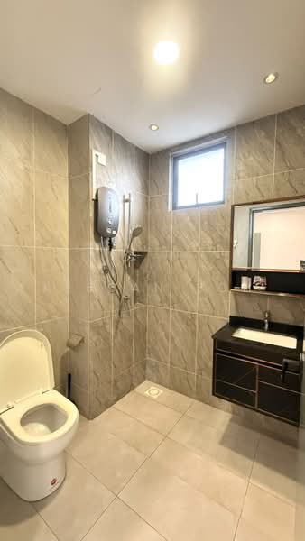 Condominium for Rent at The Herz - Keegan Soh - Bathroom - PropertyGuru.com.my