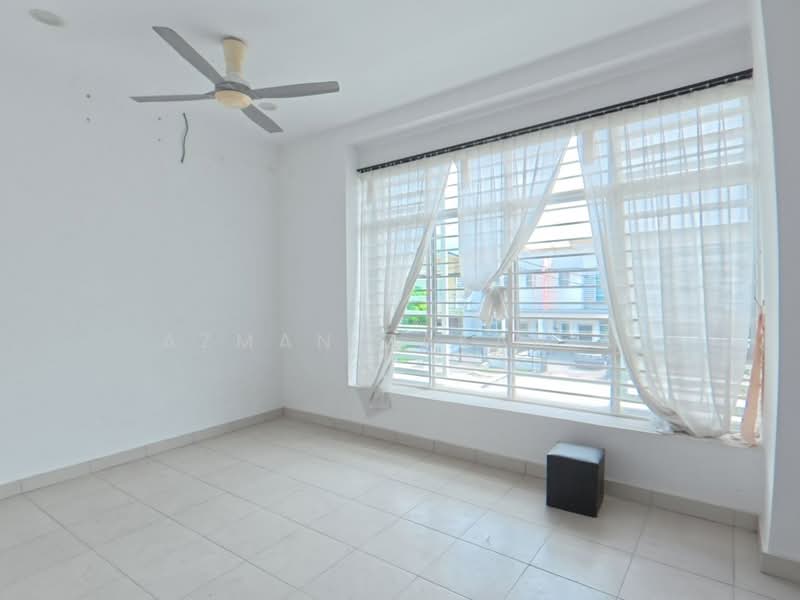 2-storey Terraced House for Sale in Bandar Puncak Alam (Puncak Alam) - AZMAN ZAKARIA - Interior - PropertyGuru.com.my