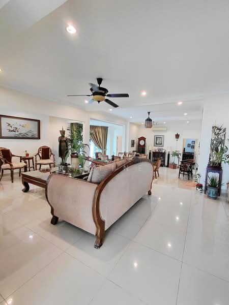 Rumah Berkembar untuk Dijual di Tropicana (Petaling Jaya) - Christine Lim - Living - PropertyGuru.com.my