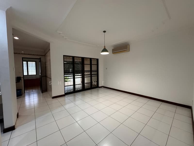 Semi-Detached House for Sale in Tabuan Jaya (Kuching) - Sherene Kok - Living Room - PropertyGuru.com.my