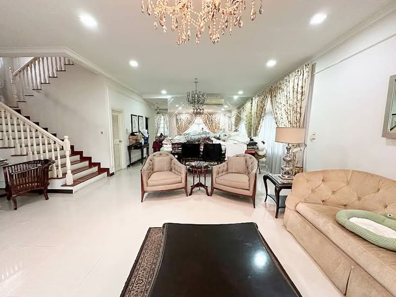 Banglo Pautan untuk Dijual di Seksyen 11 (Kota Damansara) - Vincent Liaw - Living Room - PropertyGuru.com.my