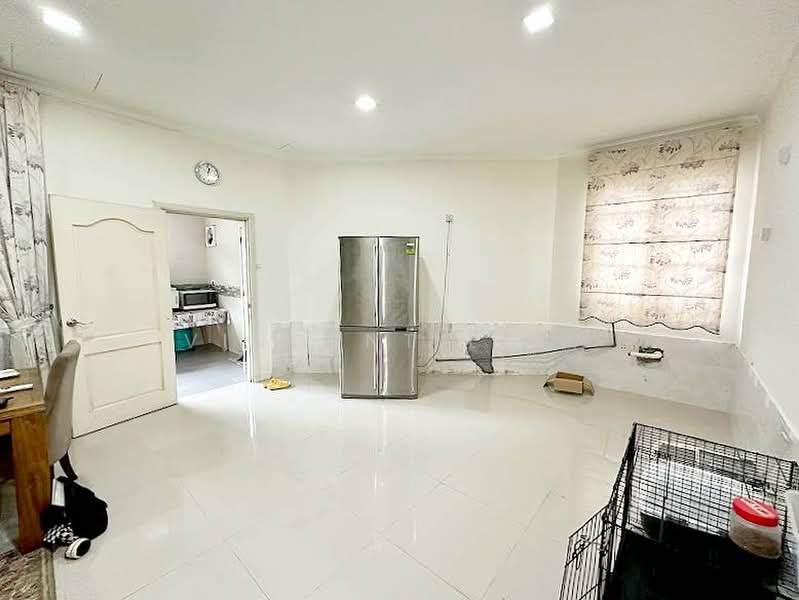 Banglo Pautan untuk Dijual di Seksyen 11 (Kota Damansara) - Vincent Liaw - Kitchen - PropertyGuru.com.my