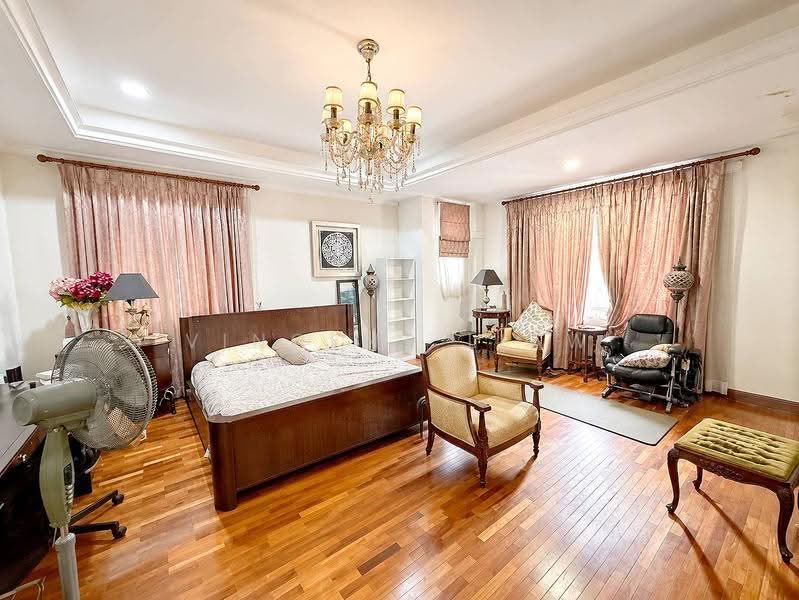 Link Bungalow for Sale in Seksyen 11 (Kota Damansara) - Vincent Liaw - Bedroom - PropertyGuru.com.my