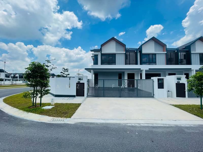 Rumah Teres 2 Tingkat untuk Dijual di Sepang (Selangor) - Amzar Faiz - PropertyGuru.com.my