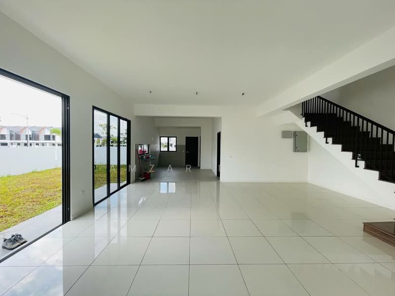 Rumah Teres 2 Tingkat untuk Dijual di Sepang (Selangor) - Amzar Faiz - PropertyGuru.com.my