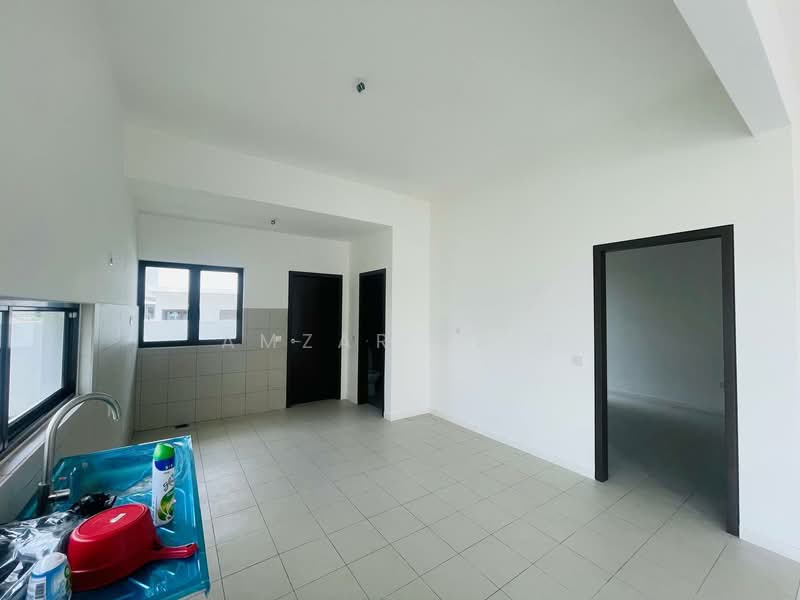 Rumah Teres 2 Tingkat untuk Dijual di Sepang (Selangor) - Amzar Faiz - PropertyGuru.com.my