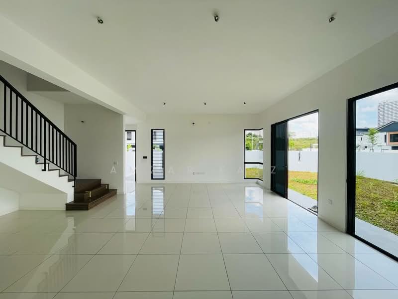 Rumah Teres 2 Tingkat untuk Dijual di Sepang (Selangor) - Amzar Faiz - PropertyGuru.com.my