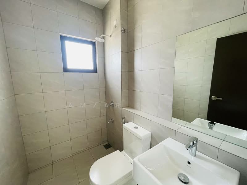 Rumah Teres 2 Tingkat untuk Dijual di Sepang (Selangor) - Amzar Faiz - PropertyGuru.com.my