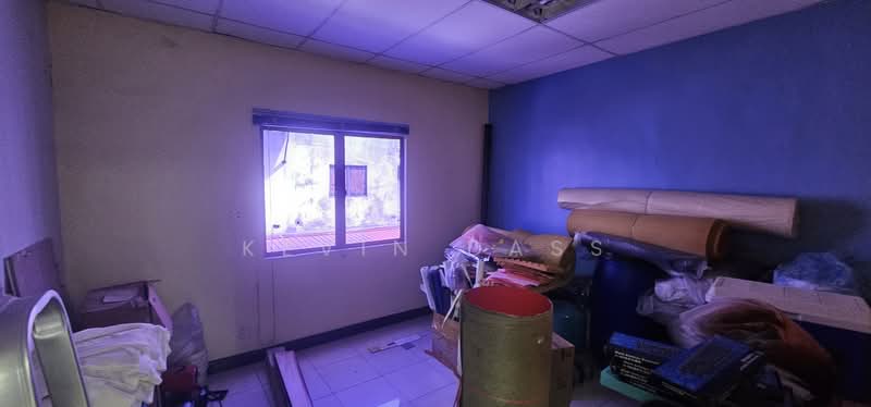 Shop / Office for Rent in Seksyen 26, HICOM Industrial Estate (Shah Alam) - Kevin Dass - Interior - PropertyGuru.com.my