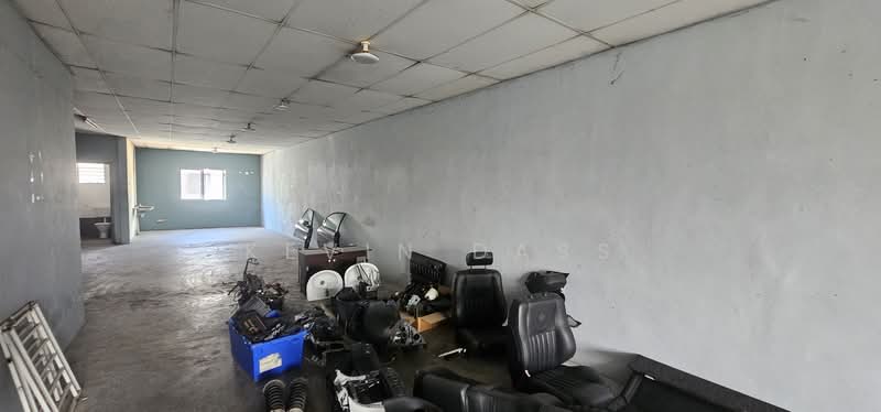 Shop / Office for Rent in Seksyen 26, HICOM Industrial Estate (Shah Alam) - Kevin Dass - Interior - PropertyGuru.com.my