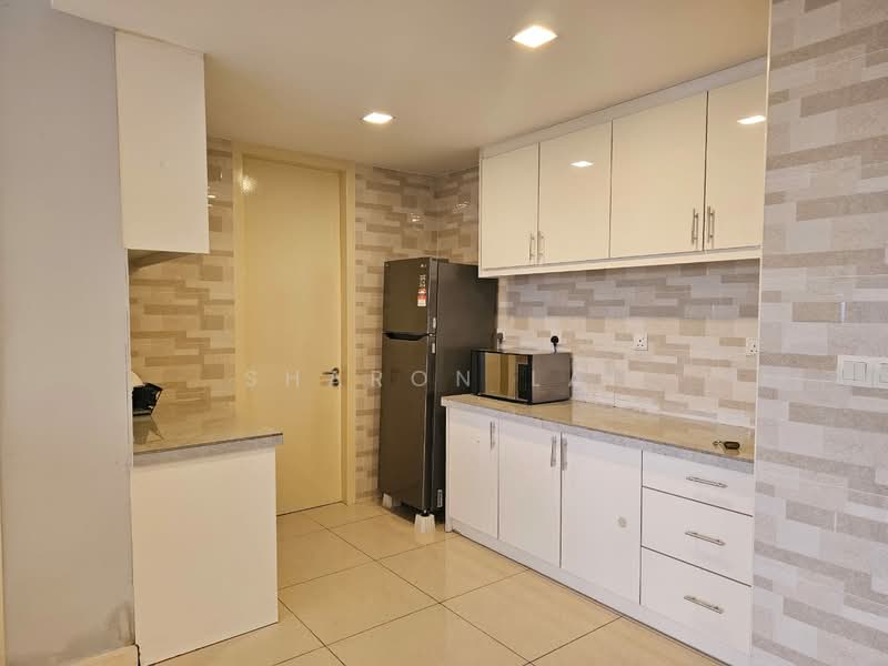Kondominium untuk Disewa di Azelia Residence - Sharon Lai - Kitchen - PropertyGuru.com.my