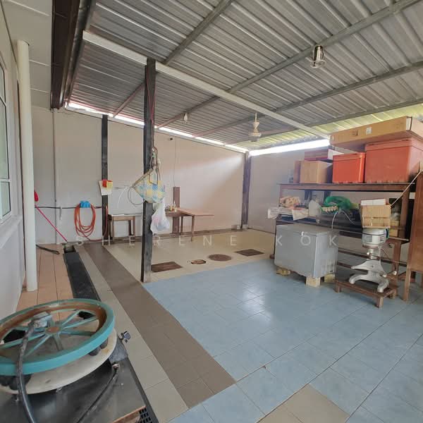 2-storey Terraced House for Sale in Taman Merlin (Samarahan) - Sherene Kok - Exterior - PropertyGuru.com.my