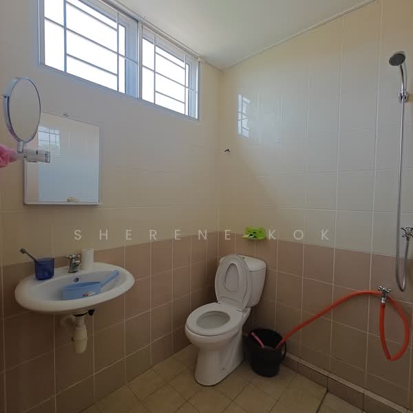 2-storey Terraced House for Sale in Taman Merlin (Samarahan) - Sherene Kok - Bathroom - PropertyGuru.com.my