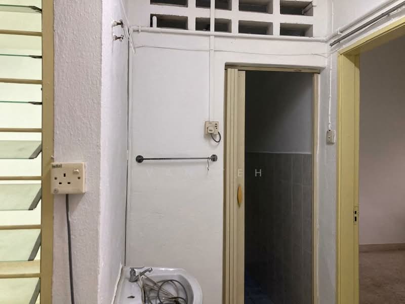Shop / Office untuk Disewa di Batu Caves (Selangor) - Ivan Teh - Interior - PropertyGuru.com.my
