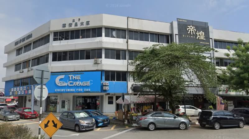 Shop for Rent in Batu 11 (Cheras) - Jacky Wong - Exterior - PropertyGuru.com.my