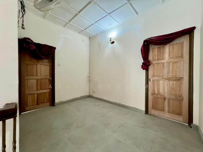 2-storey Terraced House for Sale in Hulu Langat (Selangor) - Azli Ibrahim - Interior - PropertyGuru.com.my