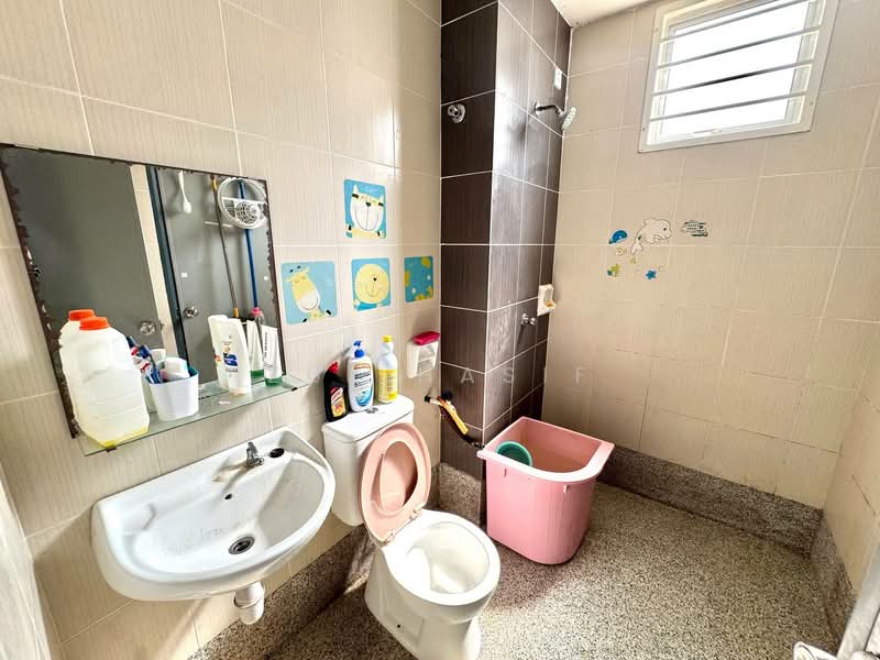 Rumah Teres 2 Tingkat untuk Dijual di Seksyen 33 (Shah Alam) - Zul Hasif - PropertyGuru.com.my