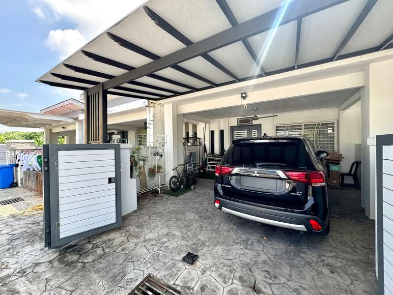 Rumah Teres 2 Tingkat untuk Dijual di Seksyen 33 (Shah Alam) - Zul Hasif - PropertyGuru.com.my