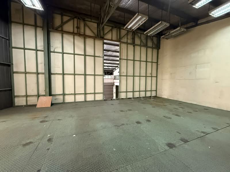 Factory for Rent in Taman Perindustrian Tampoi Jaya (Tampoi) - Sausa Lee - Interior - PropertyGuru.com.my