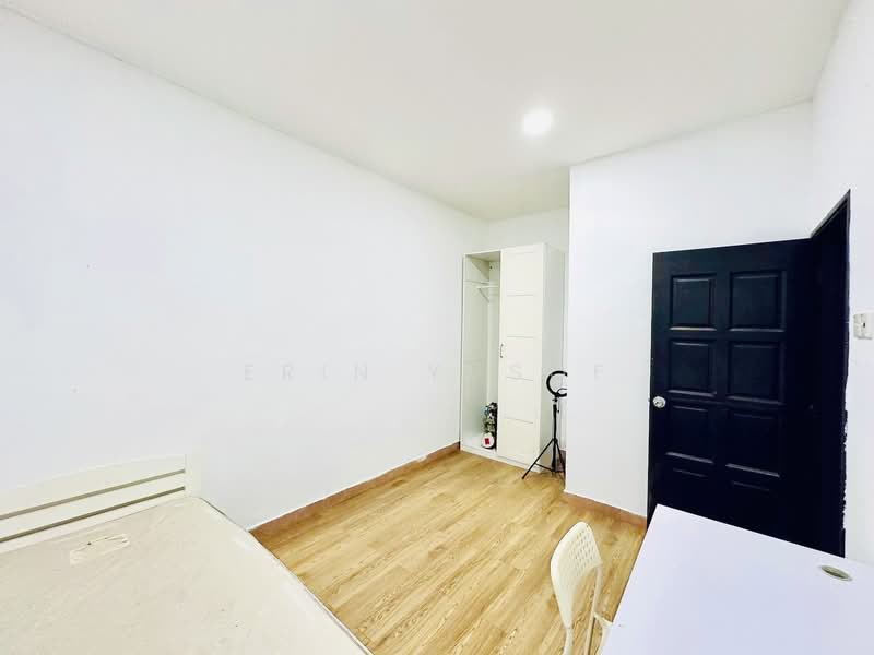 Bungalow for Sale in Sungai Long (Bandar Sungai Long) - Erin Yusof - Bedroom - PropertyGuru.com.my