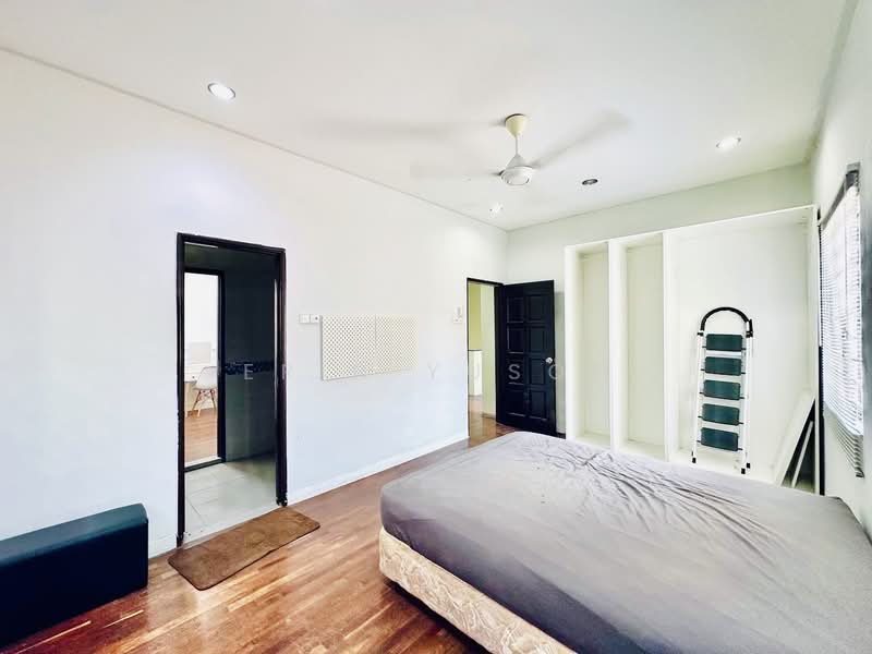 Bungalow for Sale in Sungai Long (Bandar Sungai Long) - Erin Yusof - Bedroom - PropertyGuru.com.my