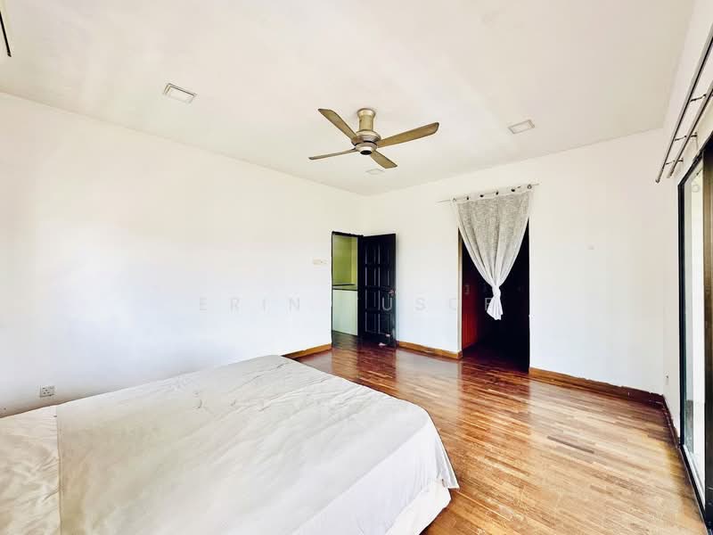 Bungalow for Sale in Sungai Long (Bandar Sungai Long) - Erin Yusof - Bedroom - PropertyGuru.com.my