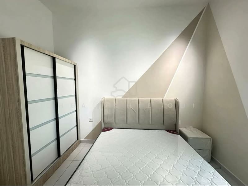Service Residence for Sale at Sinaran @ Utropolis - Cheau Chie Ooi - Bedroom - PropertyGuru.com.my