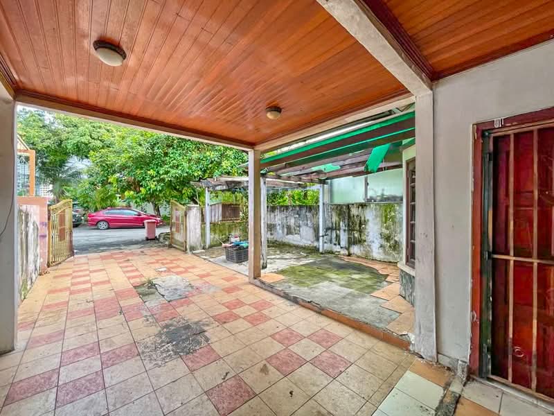 Rumah Teres 2 Tingkat untuk Dijual di Kelana Jaya (Petaling Jaya) - Azli Ibrahim - Exterior - PropertyGuru.com.my