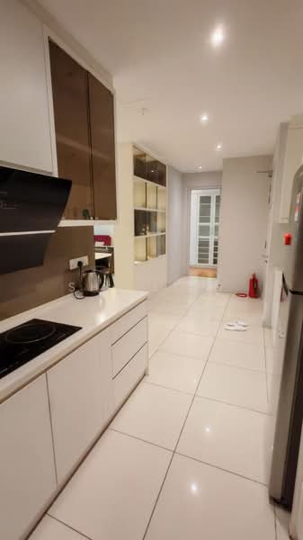 Kediaman Servis untuk Disewa di Cyperus @ Tropicana Gardens - Shu Ling - Kitchen - PropertyGuru.com.my