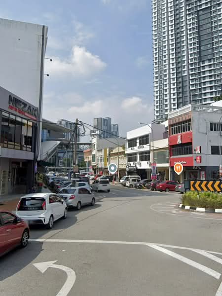 Shop for Rent in Batu 11 (Cheras) - Elyn Soo - Exterior - PropertyGuru.com.my