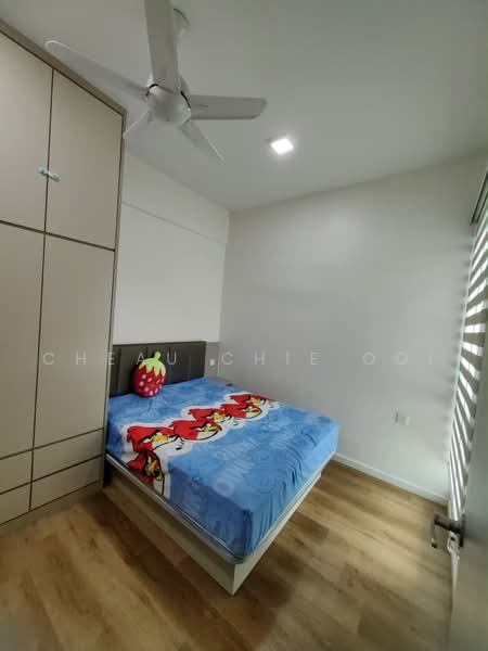 Service Residence for Sale at Suasana @ Utropolis - Cheau Chie Ooi - Bedroom - PropertyGuru.com.my