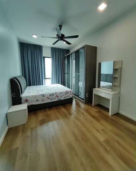 Service Residence for Sale at Suasana @ Utropolis - Cheau Chie Ooi - Bedroom - PropertyGuru.com.my