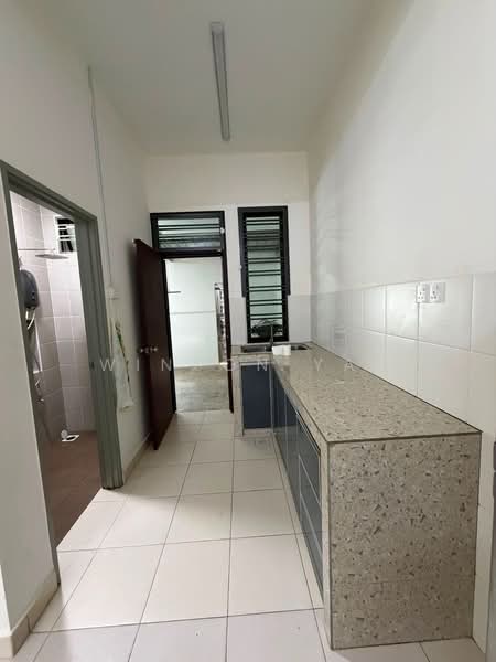 Rumah Teres 2 Tingkat untuk Disewa di Johor Bahru (Johor) - Winson Yap - Kitchen - PropertyGuru.com.my