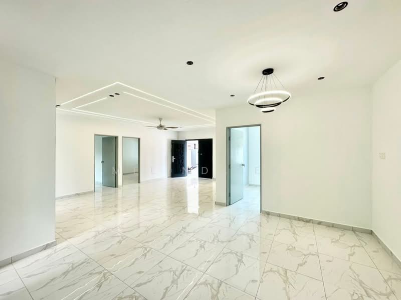 Rumah Teres 1 Tingkat untuk Dijual di Taman Sri Skudai (Skudai) - Melinda Ee - Living Room - PropertyGuru.com.my