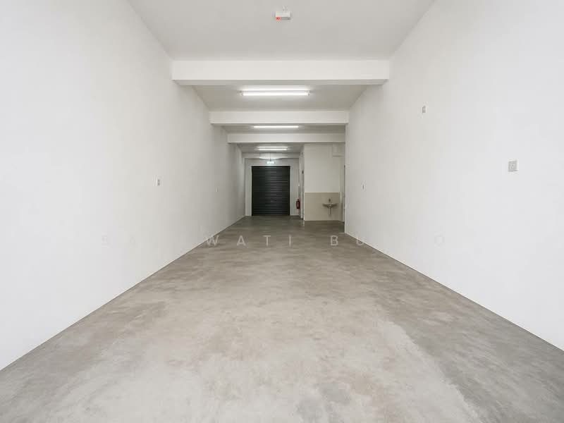 Shop / Office for Rent in Seksyen 35 (Shah Alam) - Salawati Busro - Interior - PropertyGuru.com.my