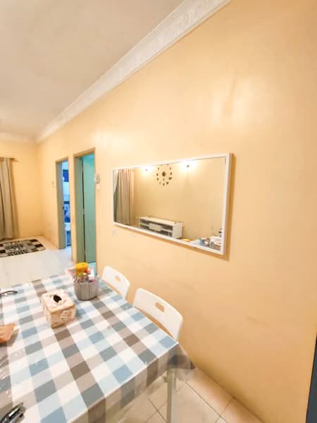 Pangsapuri untuk Dijual di Bayu Villa - KC Ng - Interior - PropertyGuru.com.my