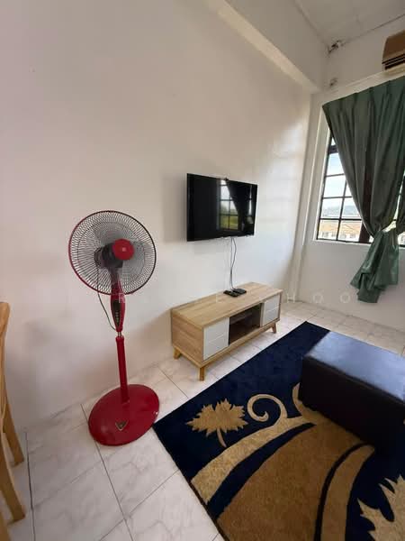 Pangsapuri untuk Disewa di Pangsapuri Bayan Permai - Sherlene Choo - Living Room - PropertyGuru.com.my