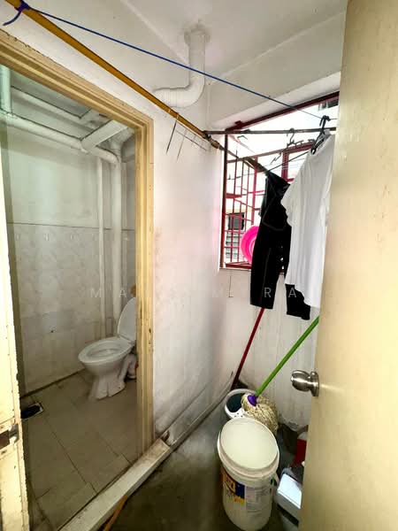 Pangsapuri untuk Dijual di Sri Penara - Maya Myra - Bathroom - PropertyGuru.com.my