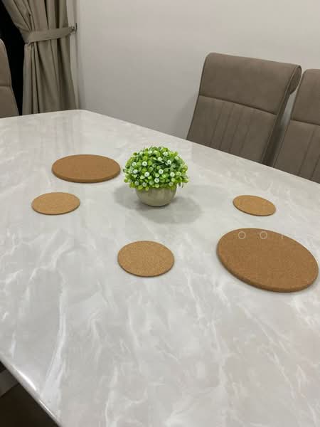 Service Residence for Rent at Vivo Executive Apartment - Cheau Chie Ooi - Dining Room - PropertyGuru.com.my