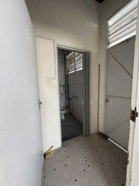 Semi-Detached House for Sale in Tanjung Tokong (Penang) - Cheryl Chng - Bathroom - PropertyGuru.com.my