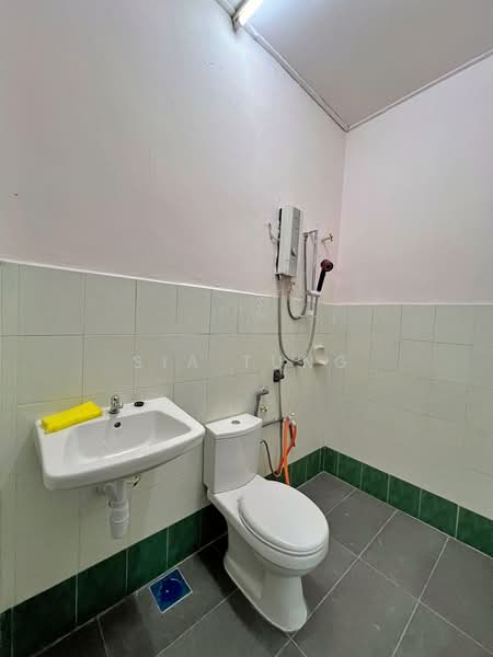 2-storey Terraced House for Rent in Bandar Mahkota Cheras (Cheras) - Sia Tung - Bathroom - PropertyGuru.com.my