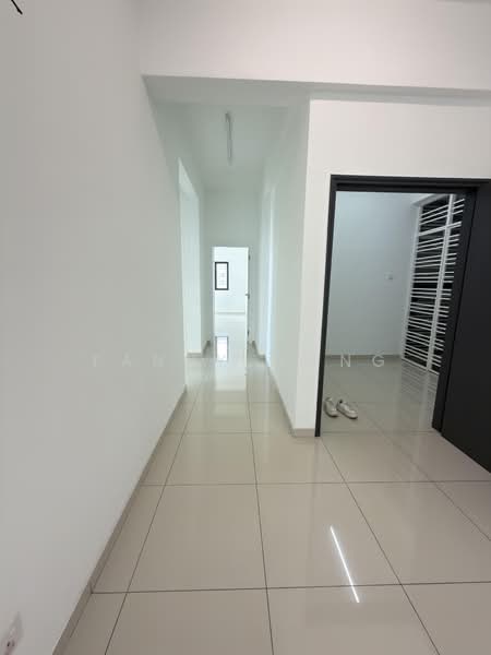 Condominium for Sale at Artis 3 Residence - Fanny Wong - Corridor - PropertyGuru.com.my