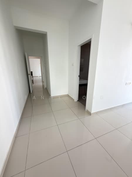Condominium for Sale at Artis 3 Residence - Fanny Wong - Corridor - PropertyGuru.com.my