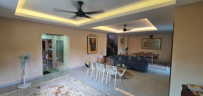 Rumah Teres 3-Tingkat untuk Dijual di Taman Wawasan (Puchong) - Kevin Dass - Living Room - PropertyGuru.com.my