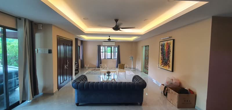 Rumah Teres 3-Tingkat untuk Dijual di Taman Wawasan (Puchong) - Kevin Dass - Living Room - PropertyGuru.com.my