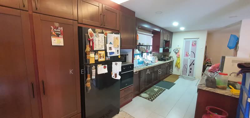 Rumah Teres 3-Tingkat untuk Dijual di Taman Wawasan (Puchong) - Kevin Dass - Kitchen - PropertyGuru.com.my