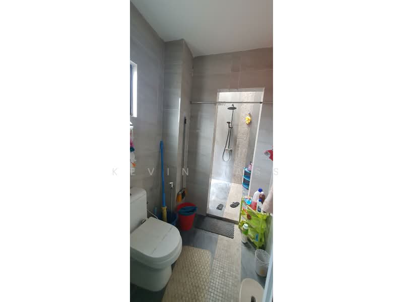 Rumah Teres 3-Tingkat untuk Dijual di Taman Wawasan (Puchong) - Kevin Dass - Bathroom - PropertyGuru.com.my